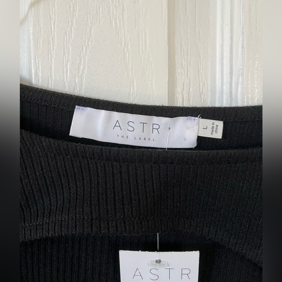 NWT ASTR The Label Long Sleeve Cutout Front Bodysuit - Picture 5 of 6